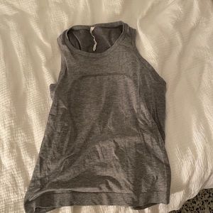Lulu lemon workout top